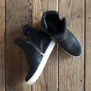 Steve Madden Sneakers